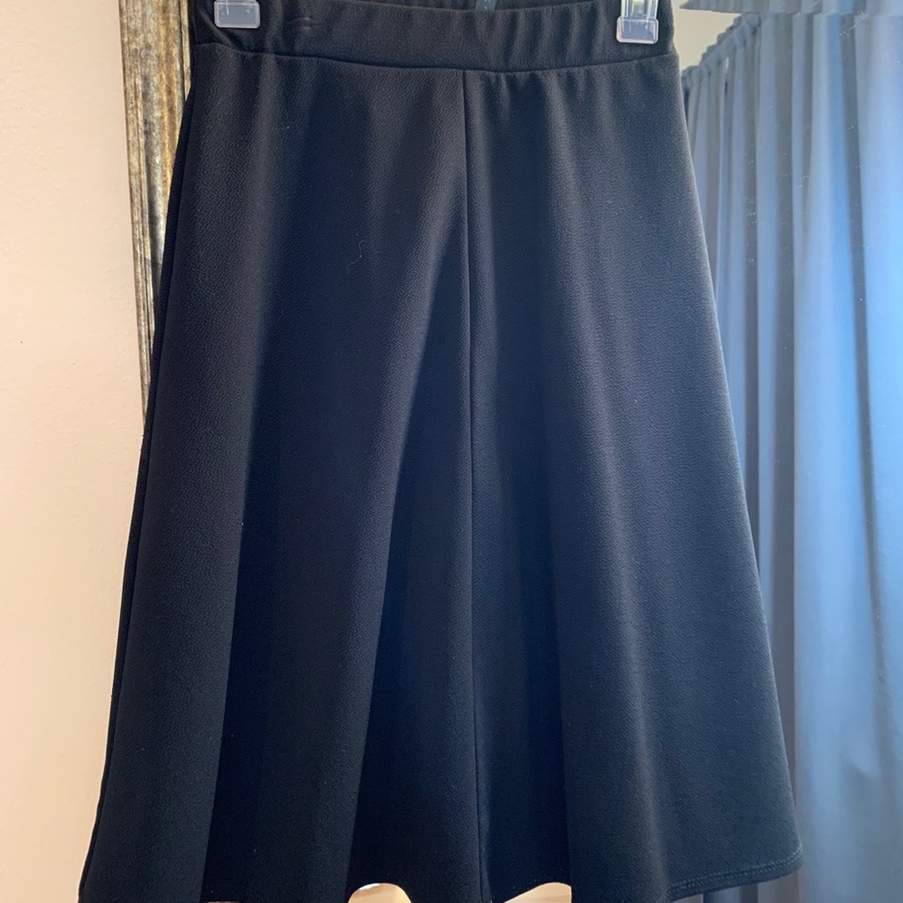Black skirt